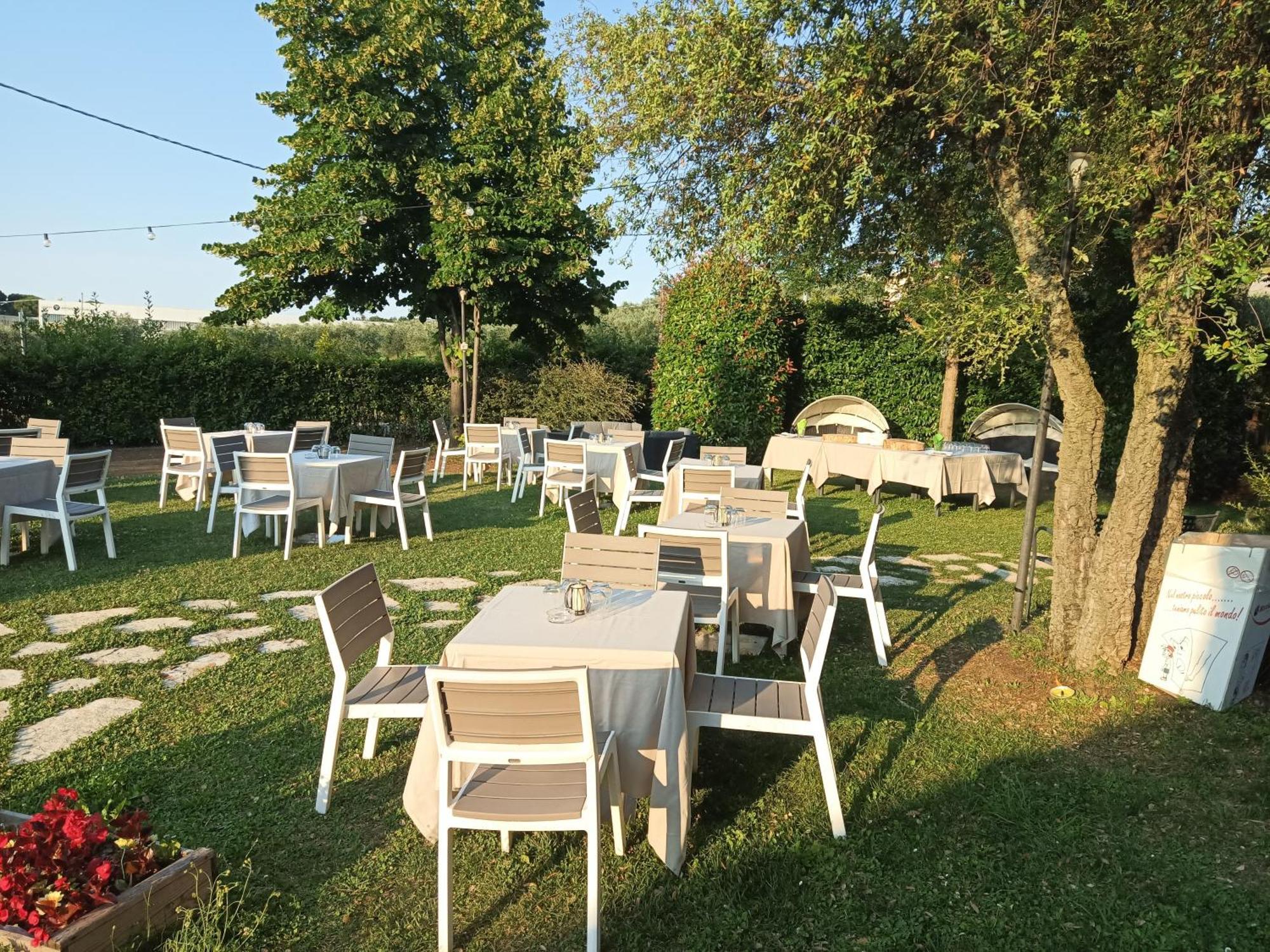 Locanda Larotonda Villa Verucchio Bagian luar foto