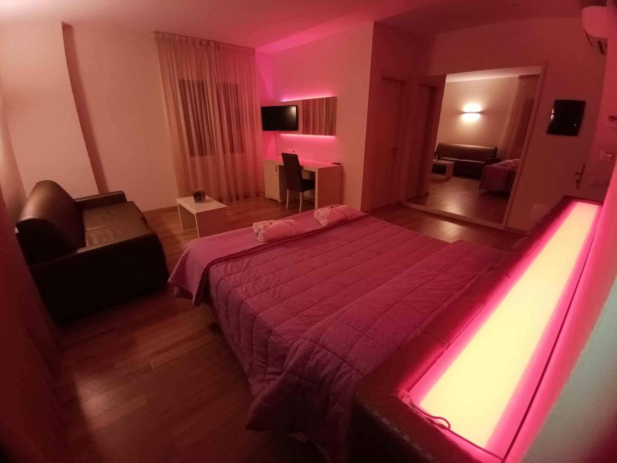 Locanda Larotonda Villa Verucchio Bagian luar foto
